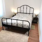 Dla Cyfrowych Nomadow Z Miejscem Pracy Apartment