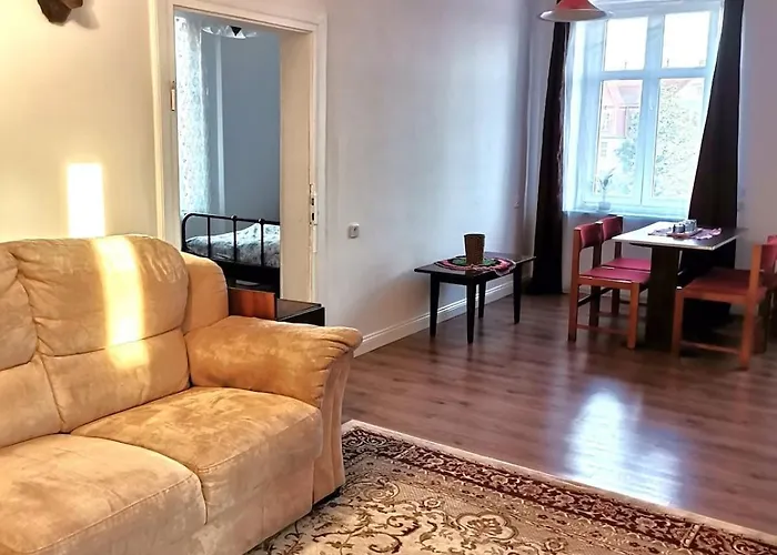 Appartamento Dla Cyfrowych Nomadow Z Miejscem Pracy Dzierżoniów